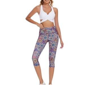 NWT RAYPOSE Yoga Workout Capri Leggings Size Small